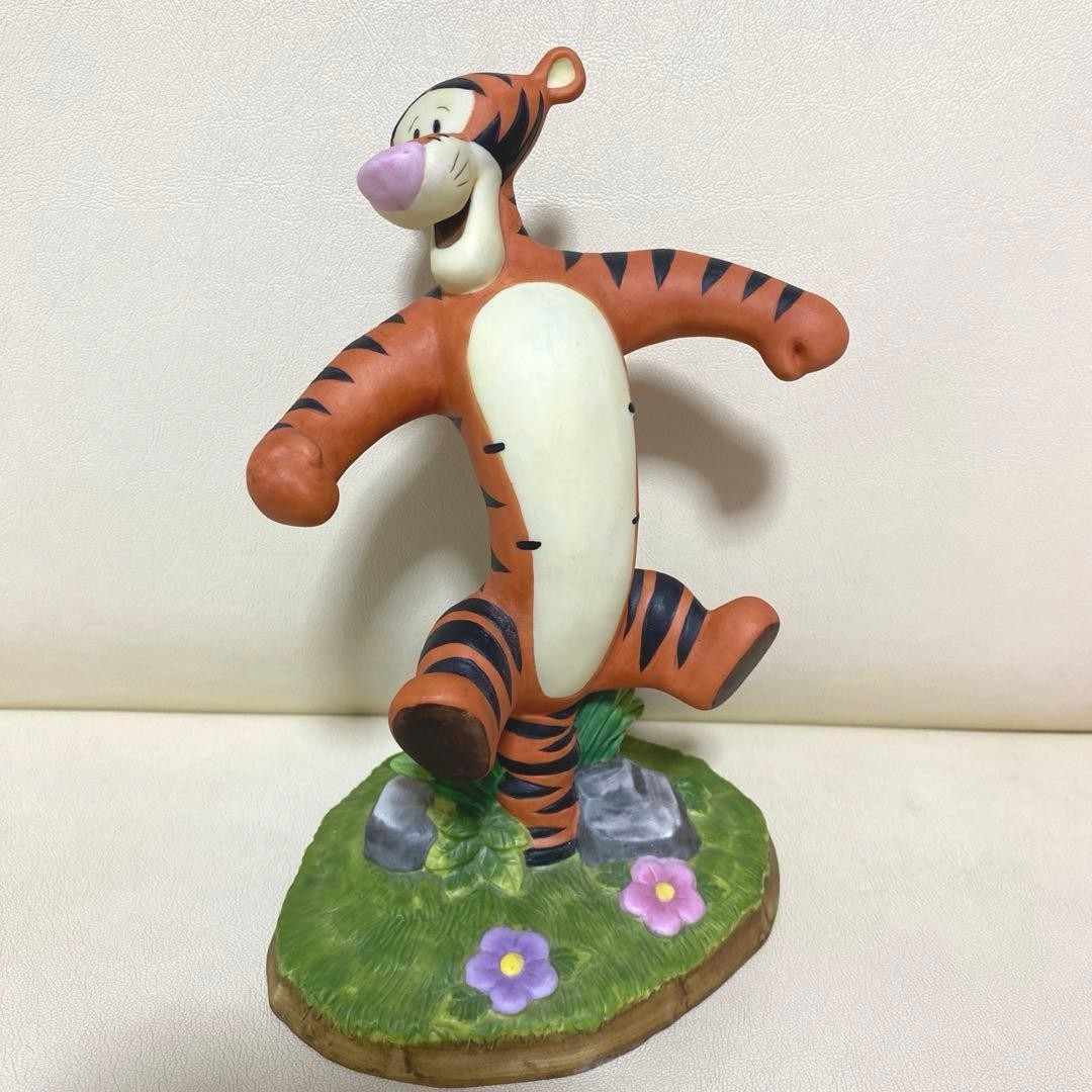 Disney Tigger Hand-Painted Ceramic Garden Statue, 17.5cm