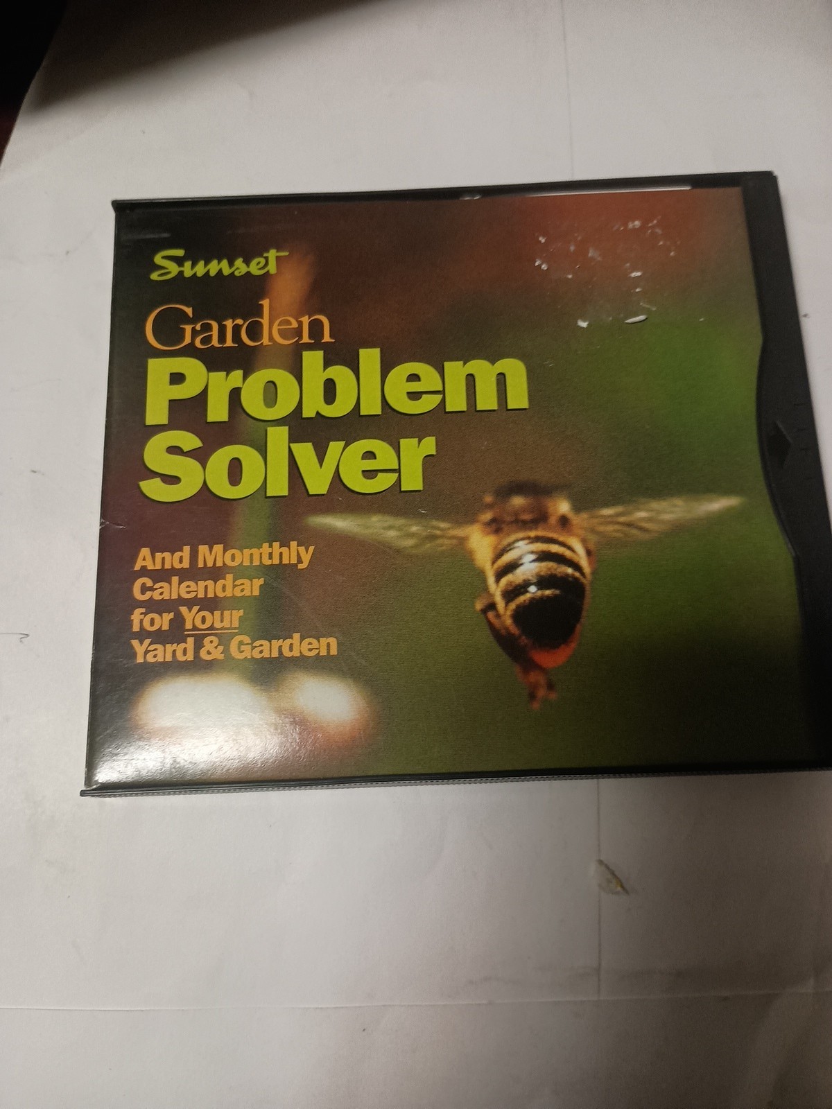 Garden Problem Solver and Monthly Calendar (1996, CD-ROM V7