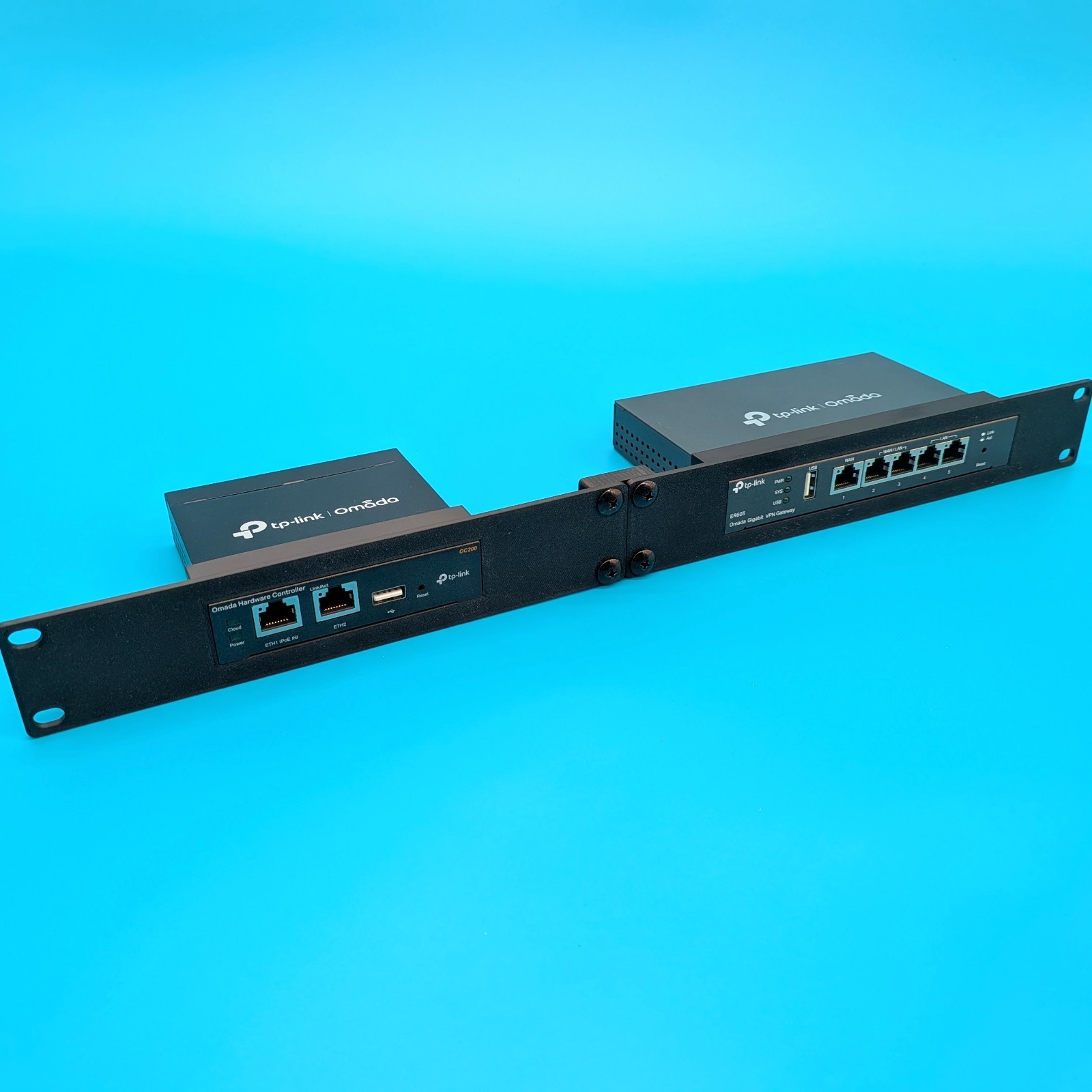 19" Rack Mount for Omada OC200 Controller + ER605 Gateway