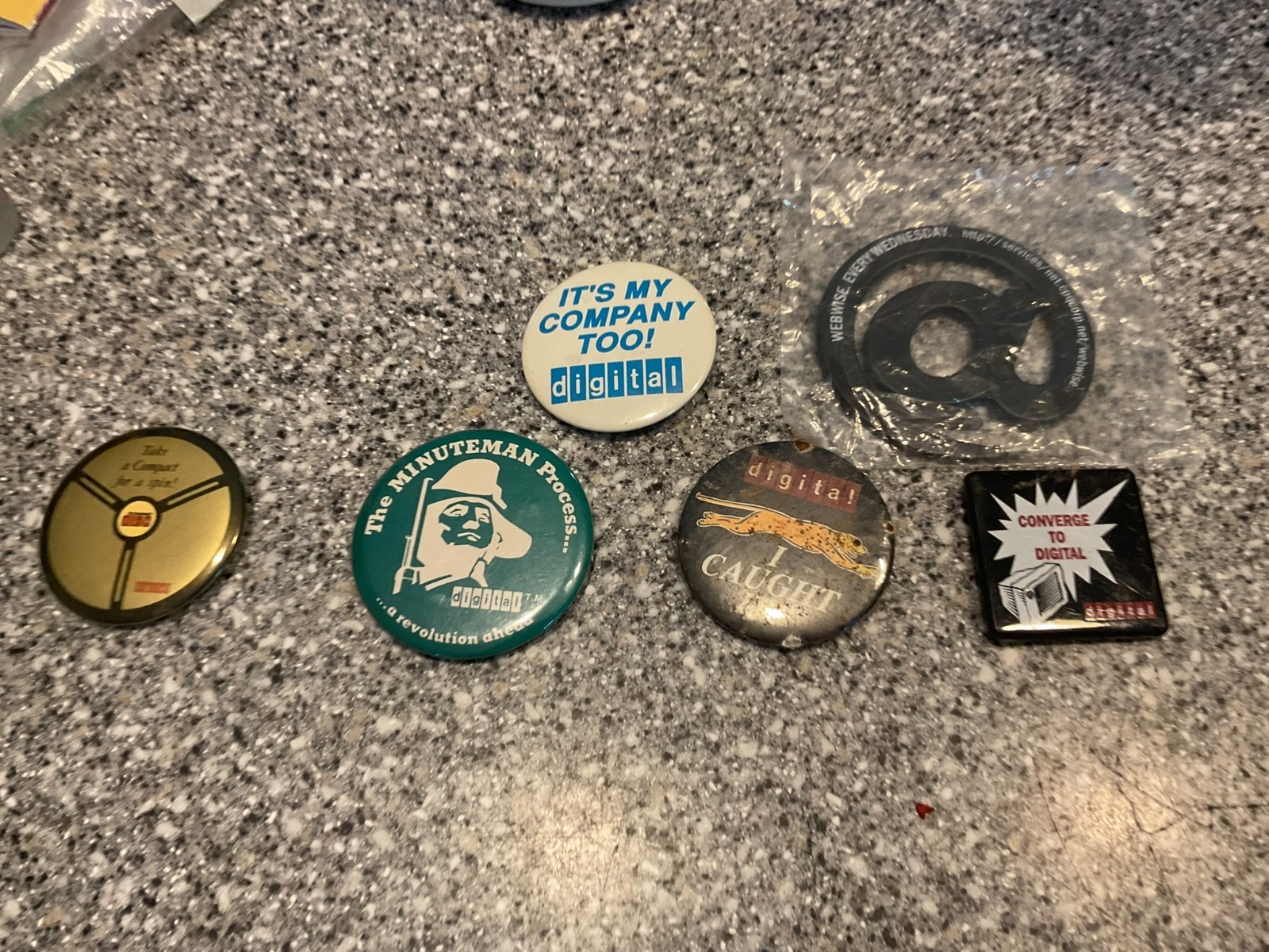 Set of digital equipment (dec) buttons