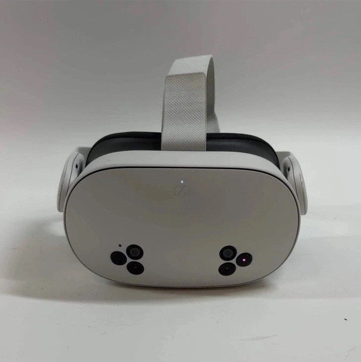 Meta Quest 3S Virtual Reality Headset 128GB, Standalone, All-in-One