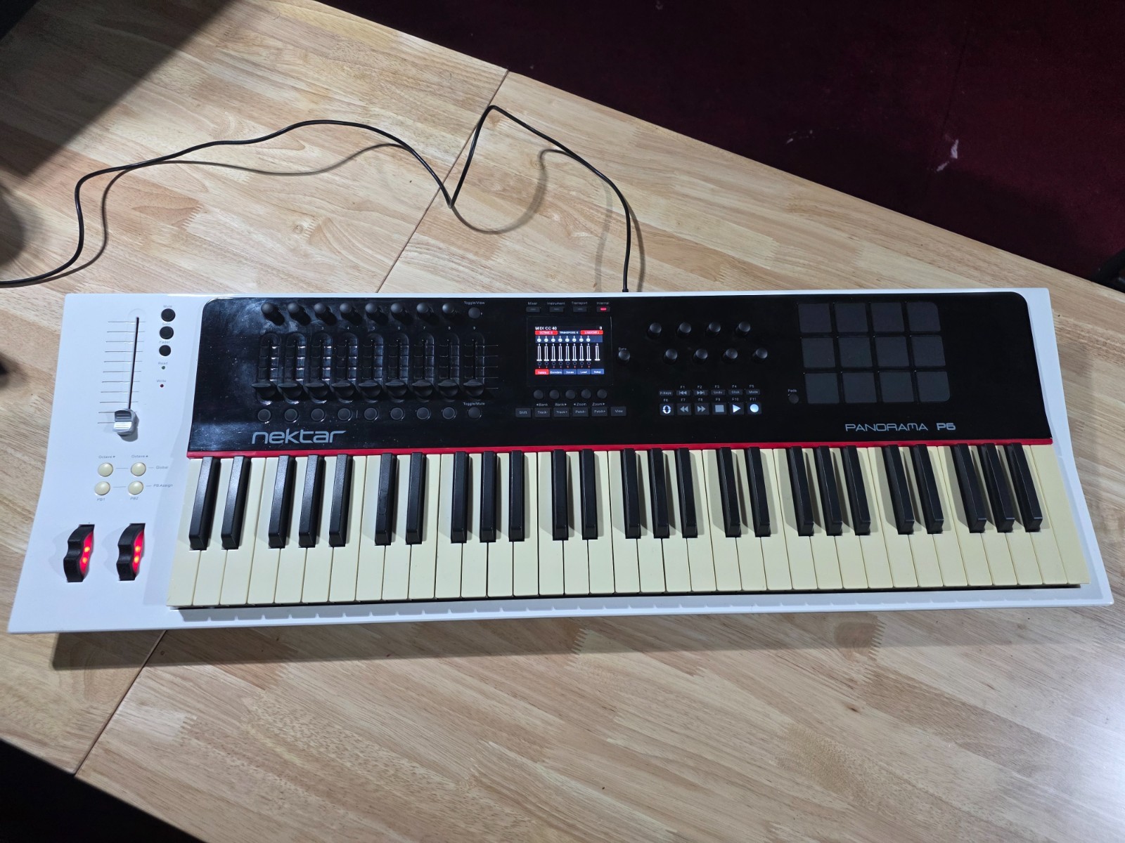 Nektar Panorama P6 61-Key USB Midi Controller