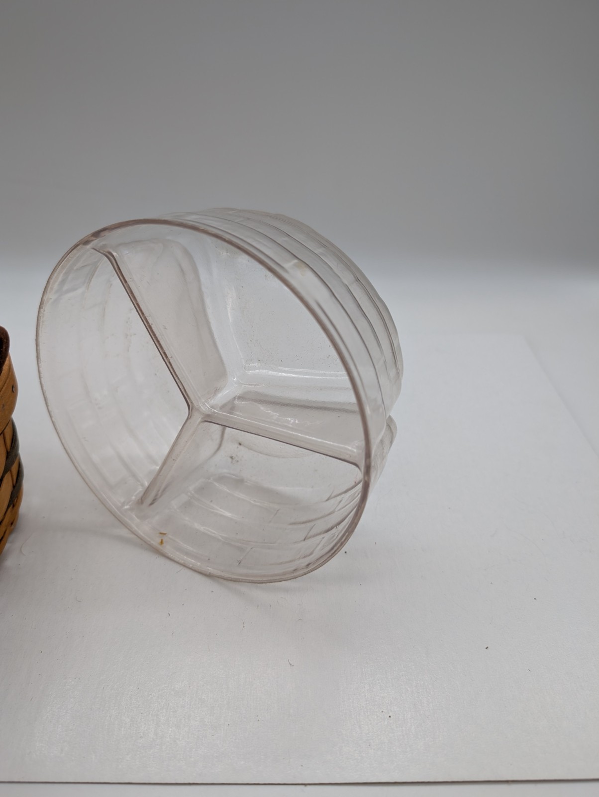 Longaberger 1999 Round Basket with Leather Handles & 3-Way Divided Protector