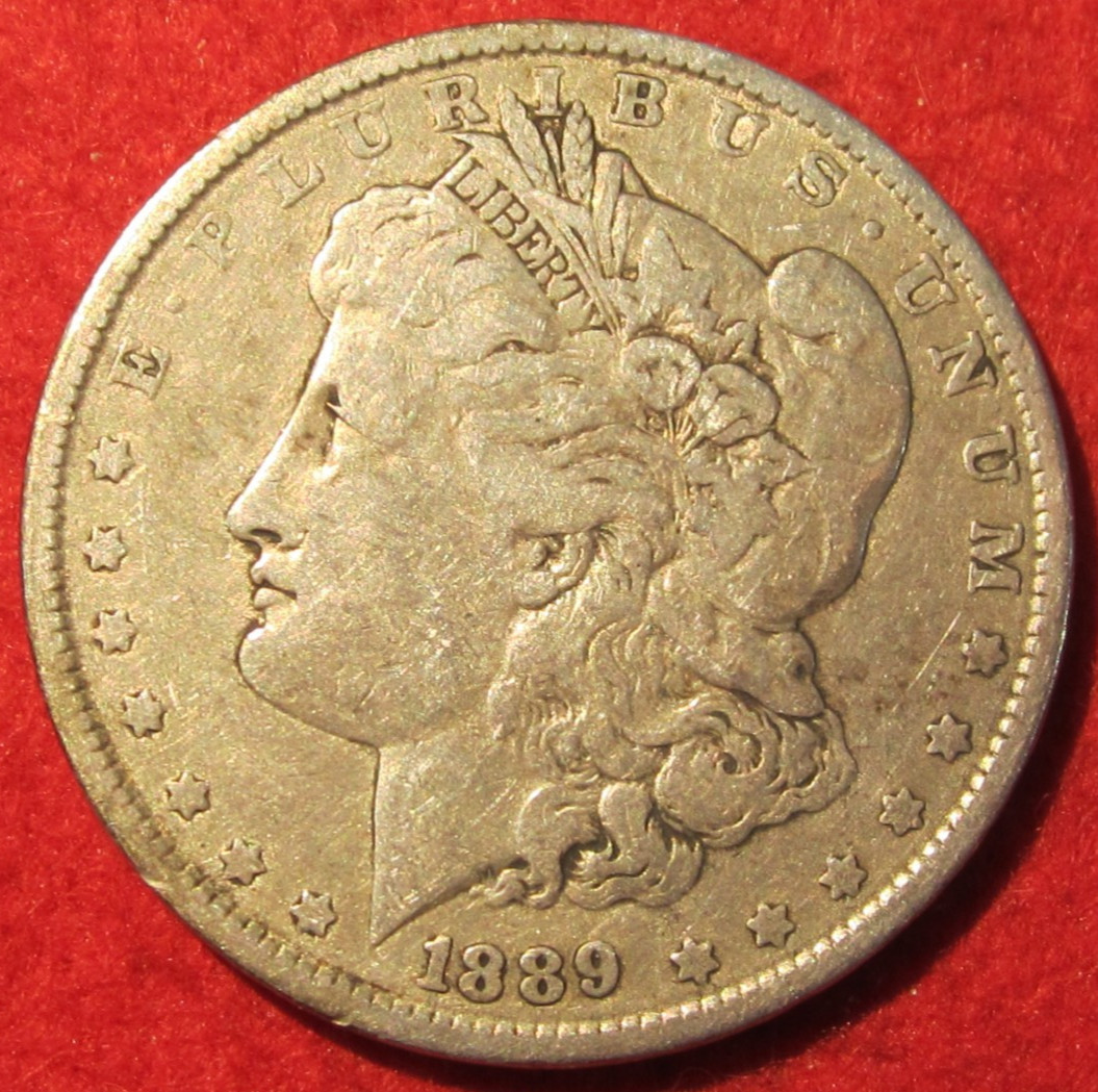 1889 (P) Morgan Silver Dollar - Circulated - Actual Coin P38