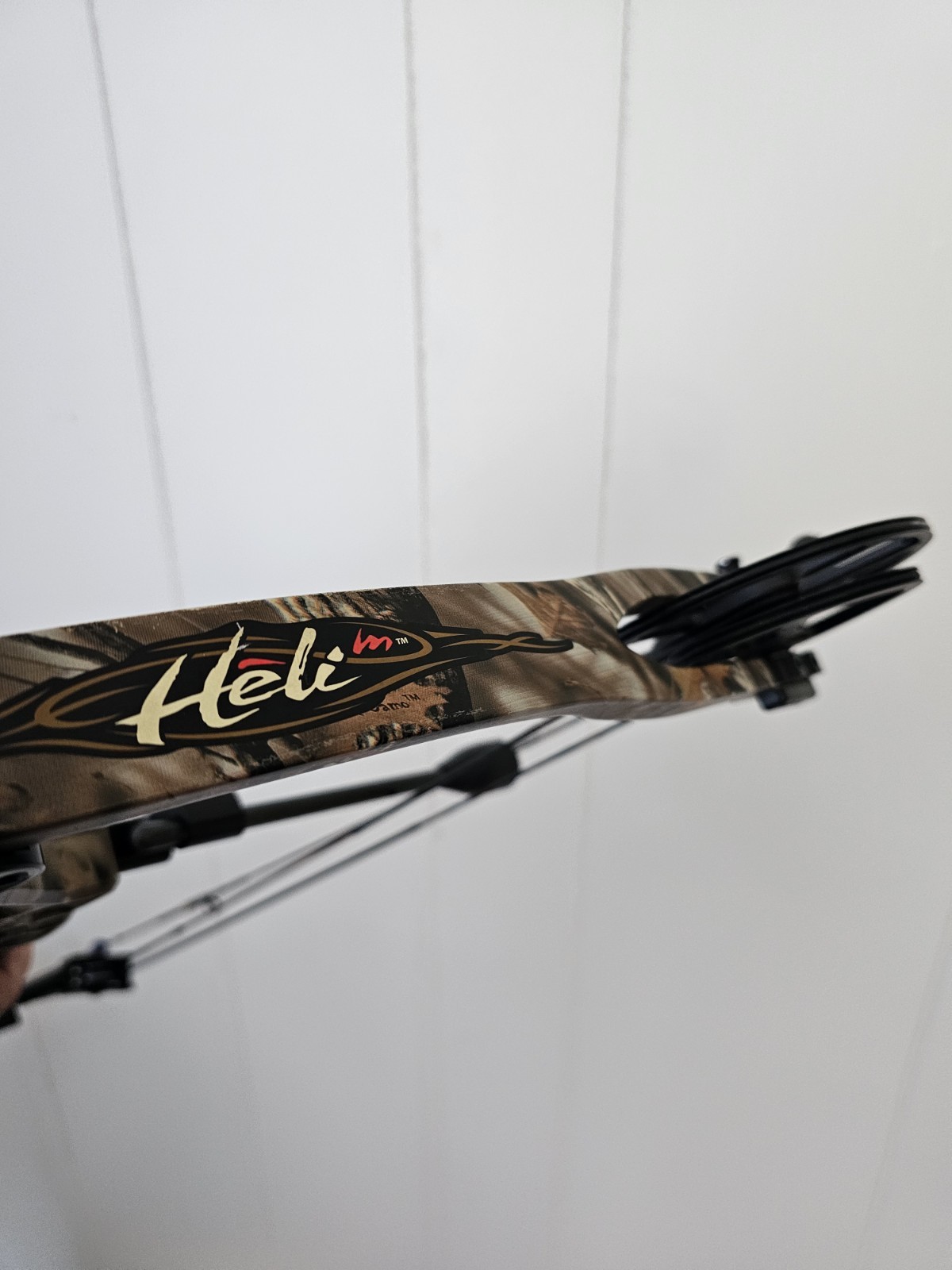 Mathews Helim Heli-m Compound Bow