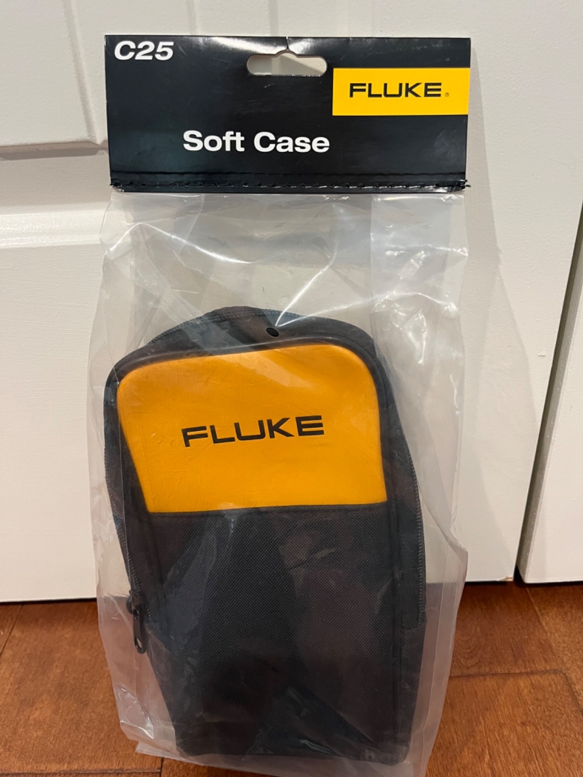 Fluke C25 Soft Case for Digital Multimeters 20,50,70,80 series and more
