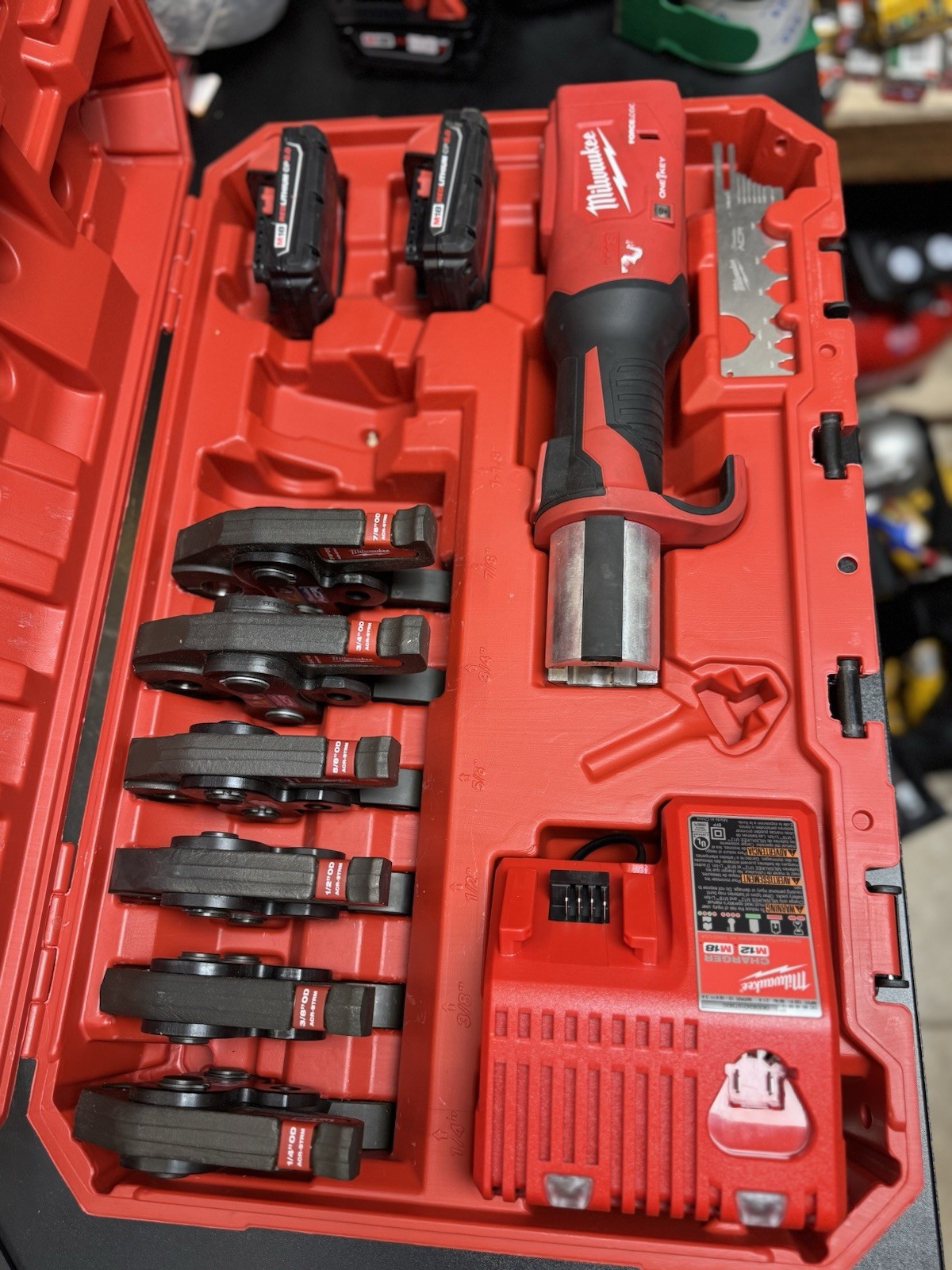 Milwaukee 2922-22 M18 Force Logic Press Tool