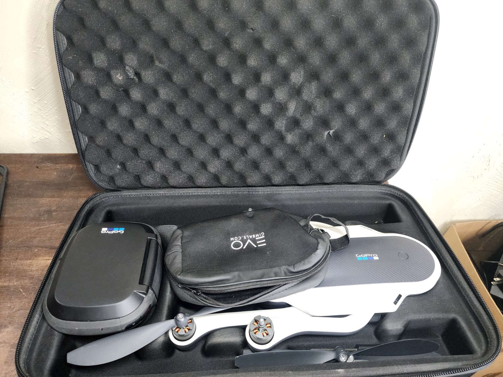 GoPro Karma Drone UNTESTED NEEDS A COUPLE THINGS powers On And Remote Works