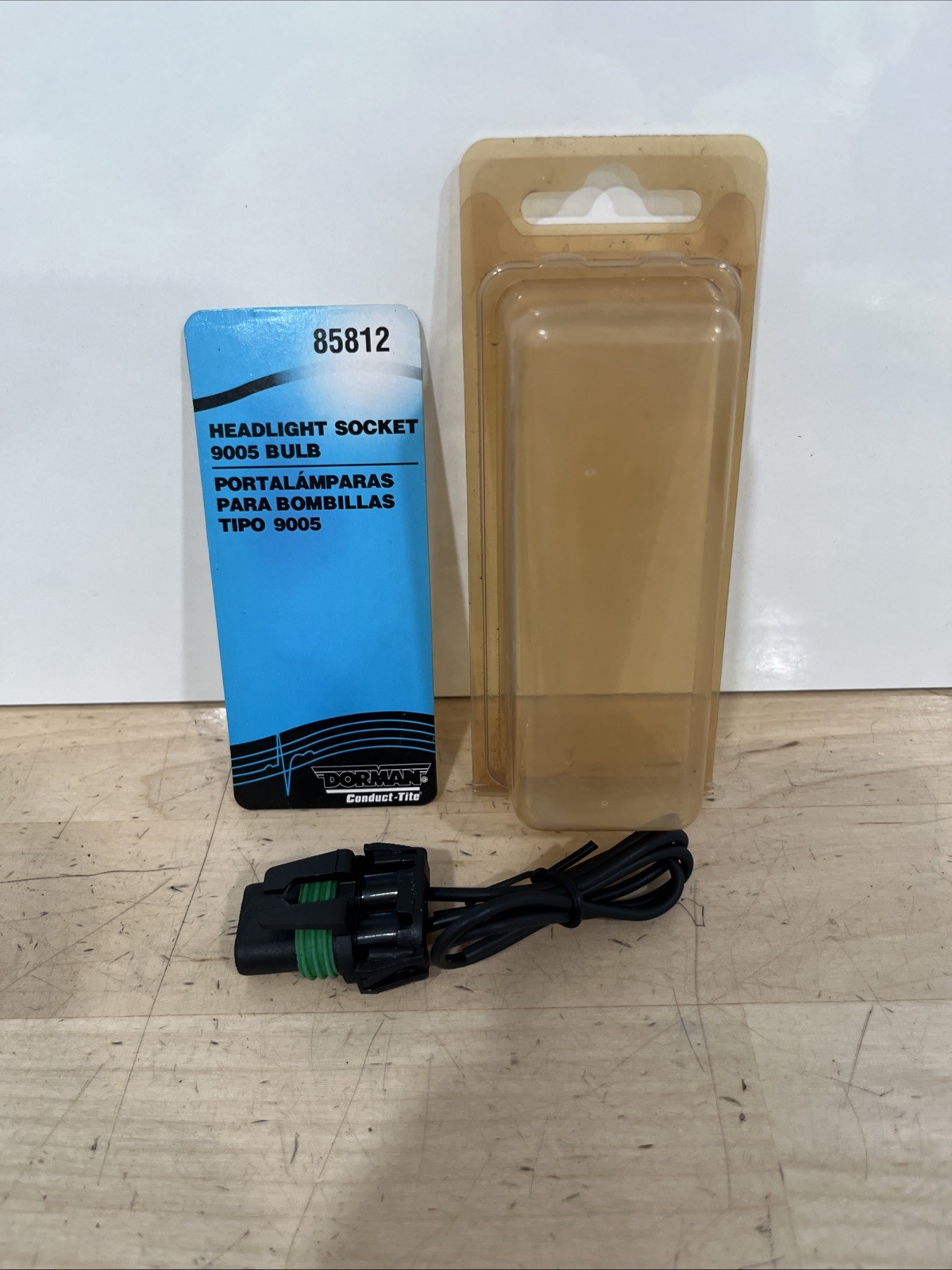 Headlight Socket Dorman 85812