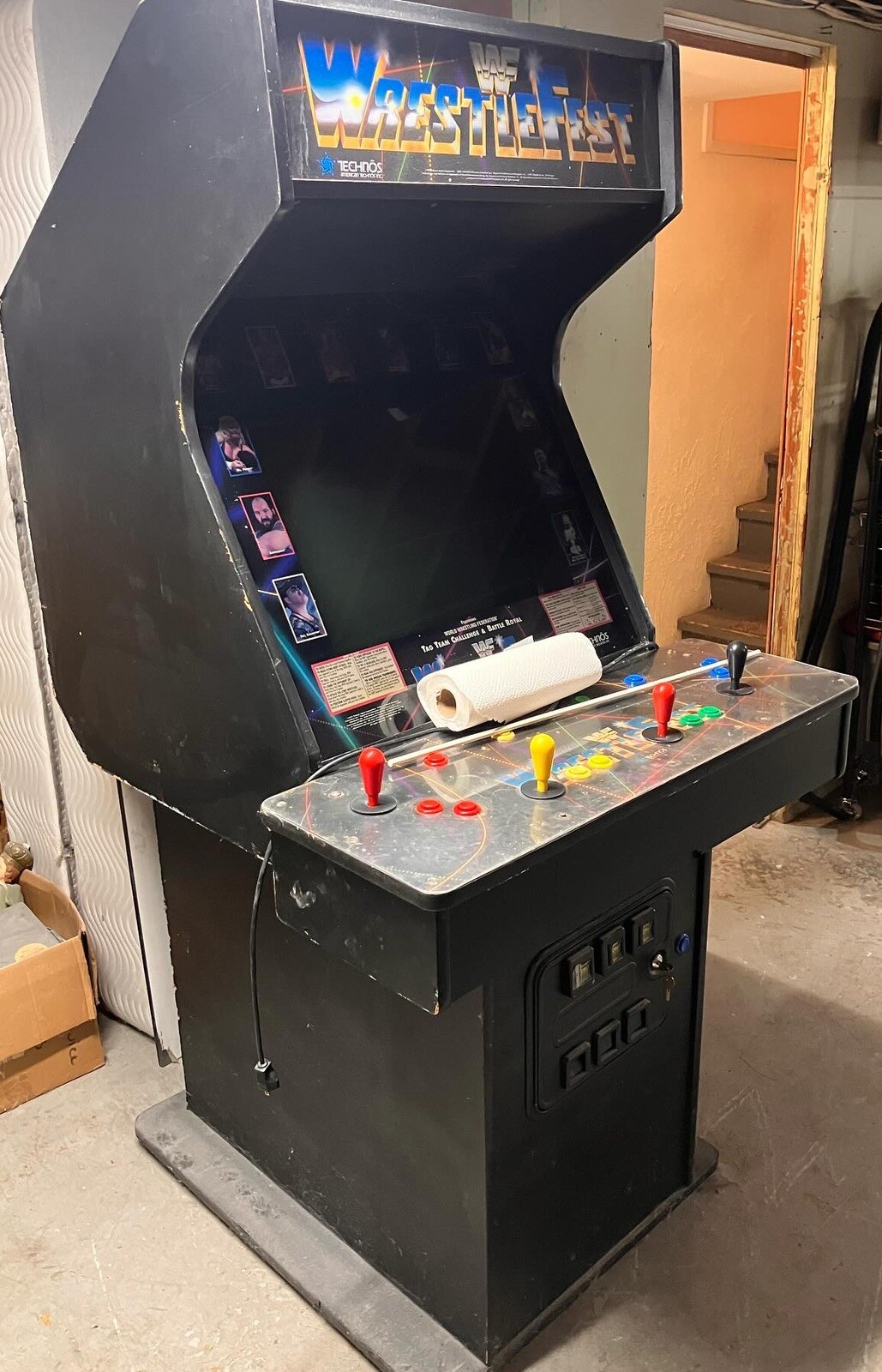 WWF WRESTLEFEST ARCADE MACHINE by TECHNOS 1991 WWE Hulk Hogan
