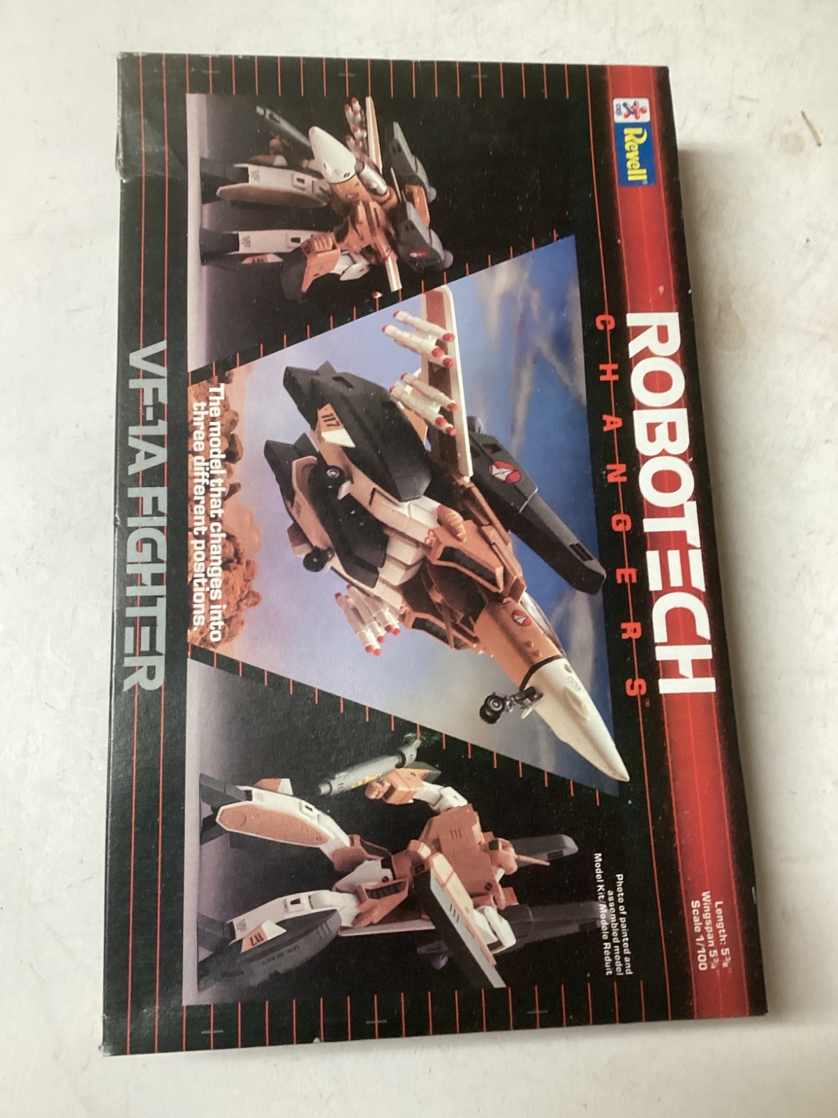 REVELL ROBOTECH CHANGERS MODEL KIT