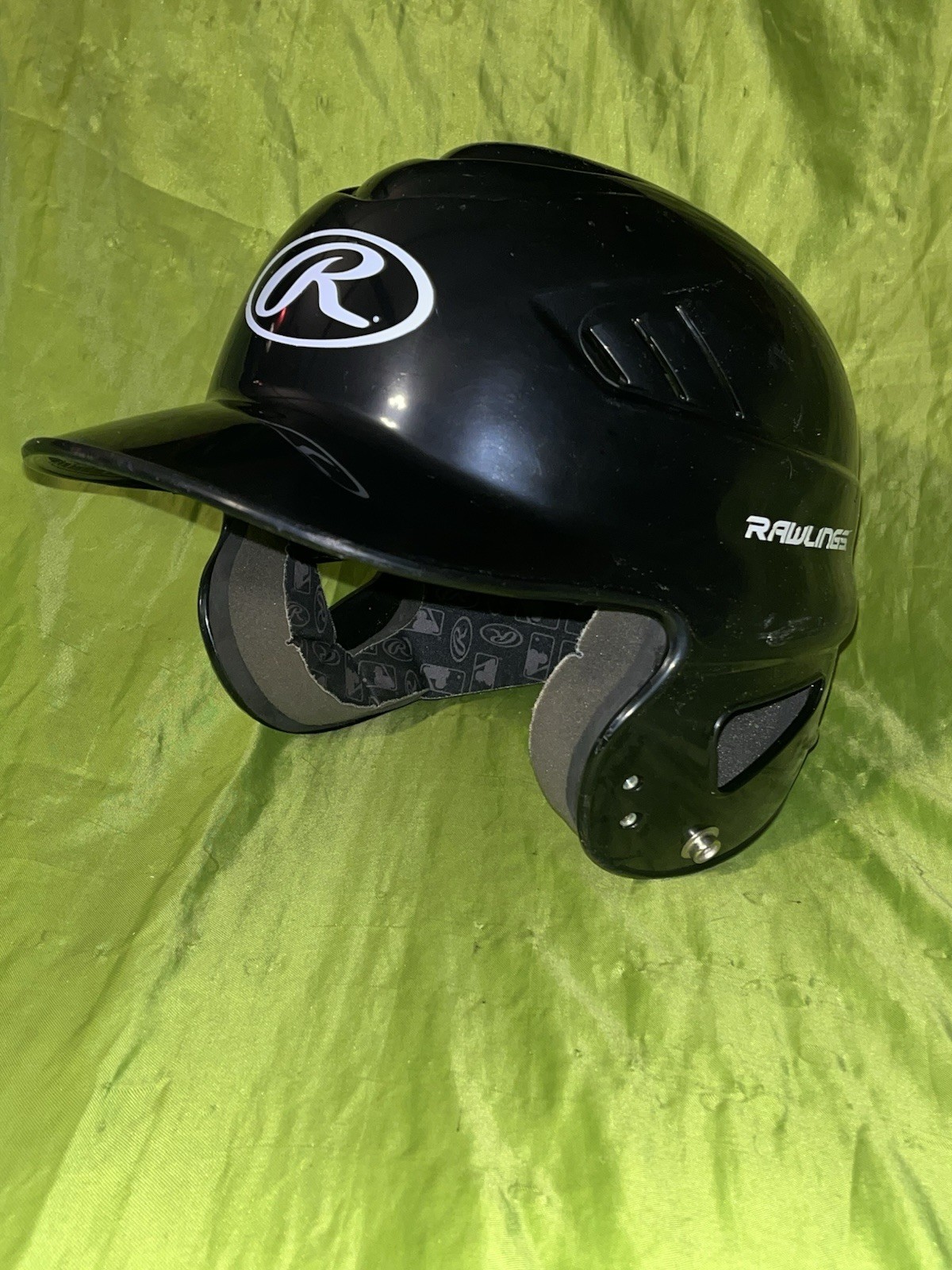 Rawlings Vapor Youth Baseball Batting Helmet Size 6 1/2”-7 1/2” Black