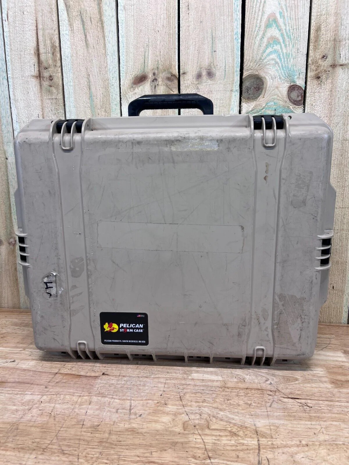 Pelican IM2700 Storm Case Tan Waterproof  A/B Grade Good Condition