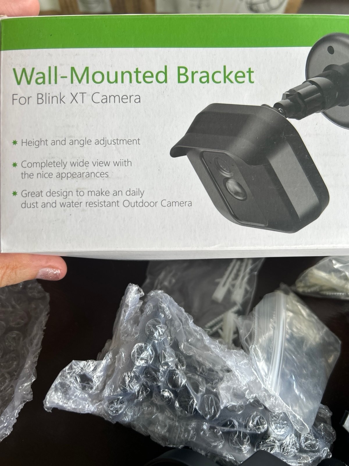 D152 wall amounted bracket for blink xt camera