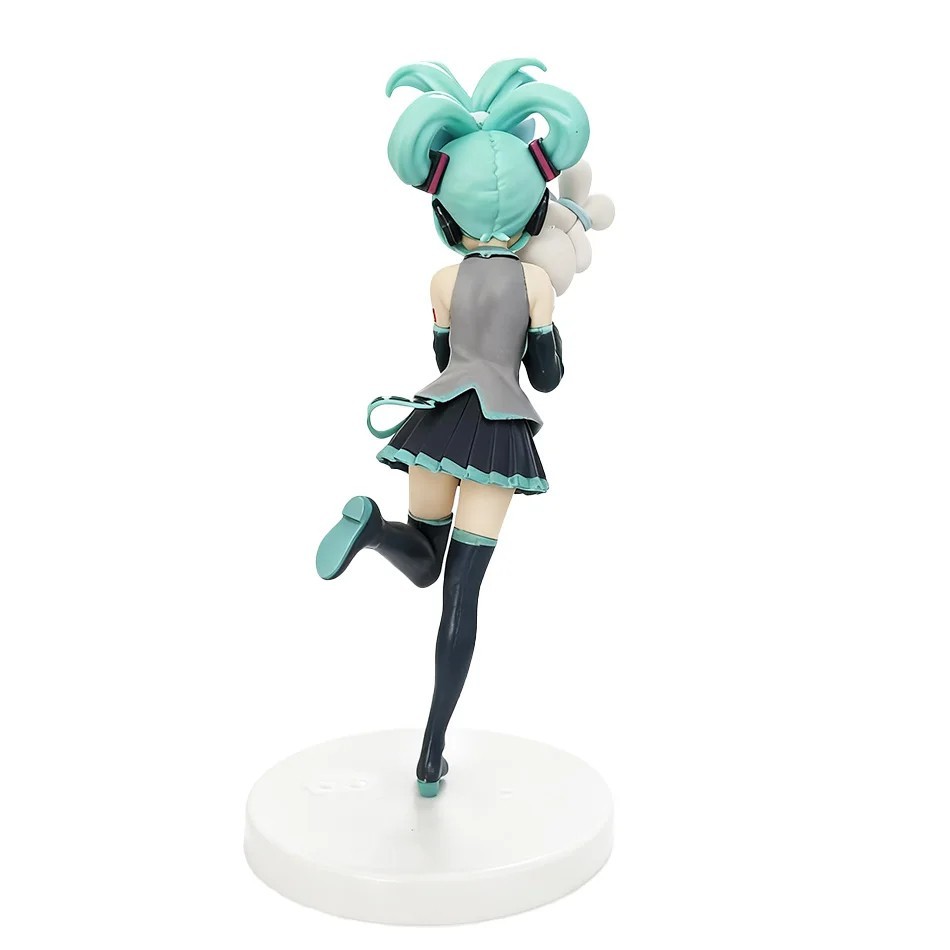 17CM Anime Hatsune Miku X Cinnamoroll Figure Anime Peripheral Collectible Models
