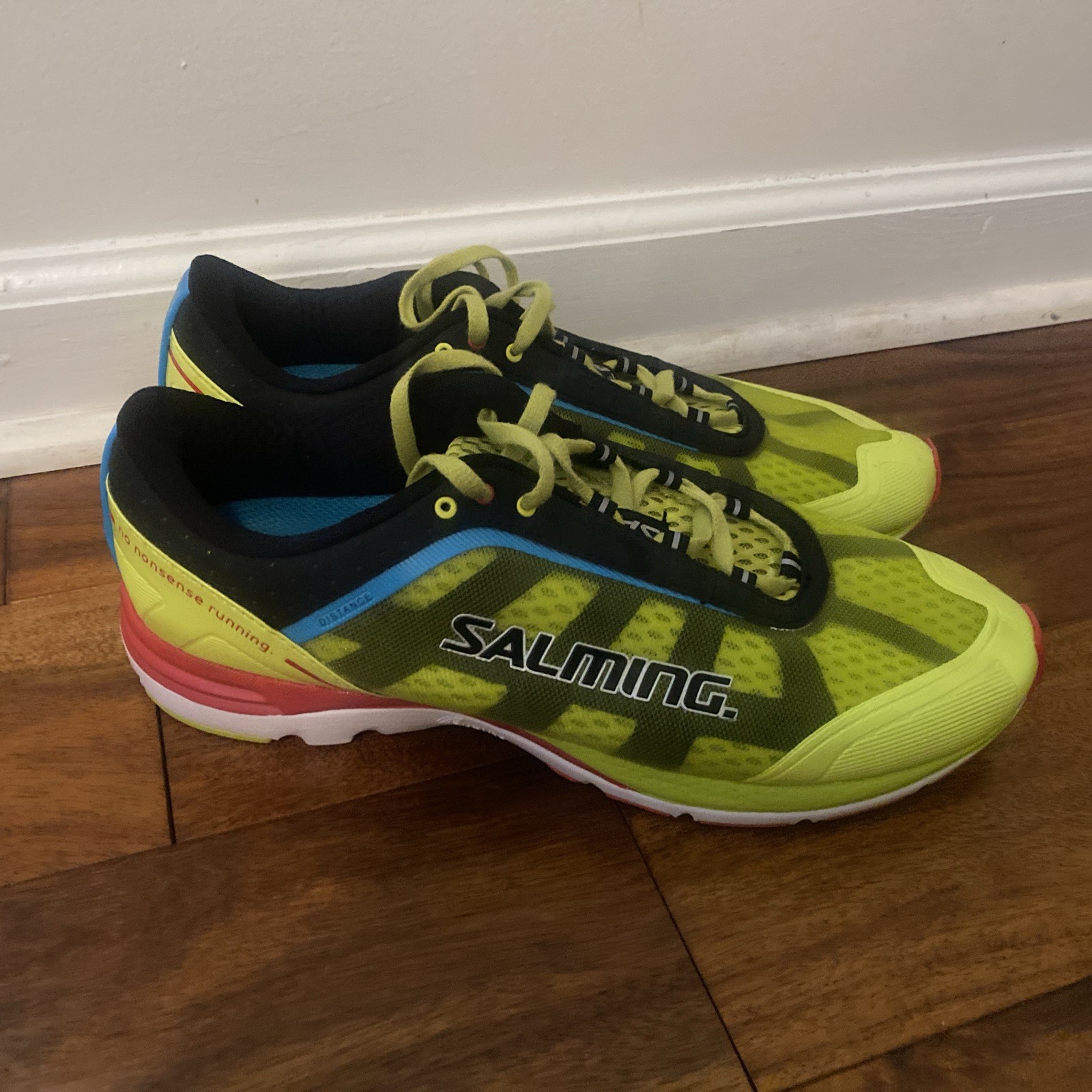 SALMING Running Shoes Distance for Men (Safety Yellow) Size 9.5 Floor Model