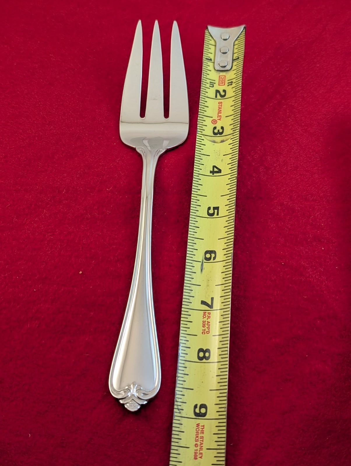 Reed & Barton ROSECLIFF Stainless 18/10 China Glossy Cold Meat Serving Fork