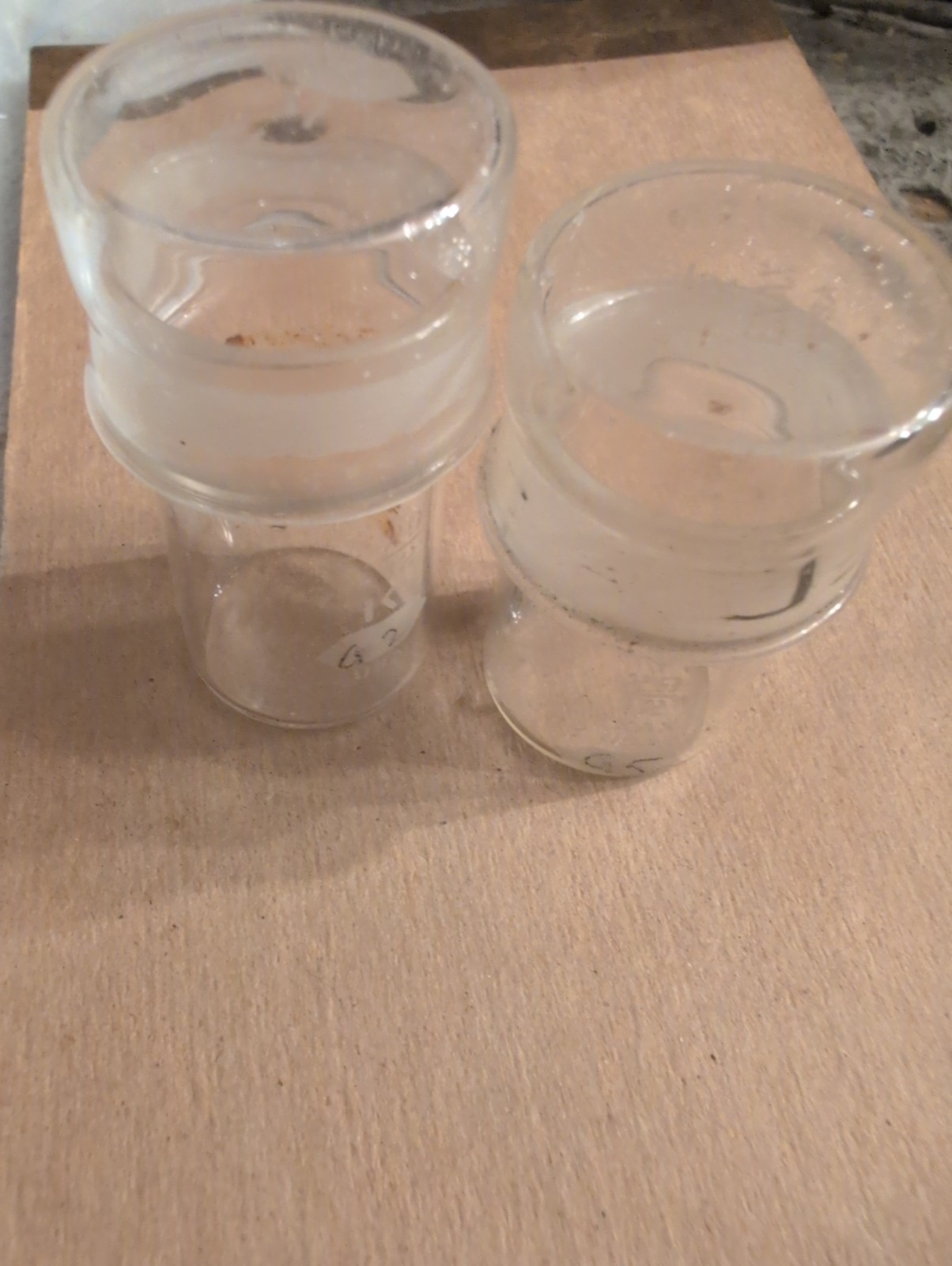 Lot Of 2 Pyrex Exax 29/12  Speciman Containers  Glass