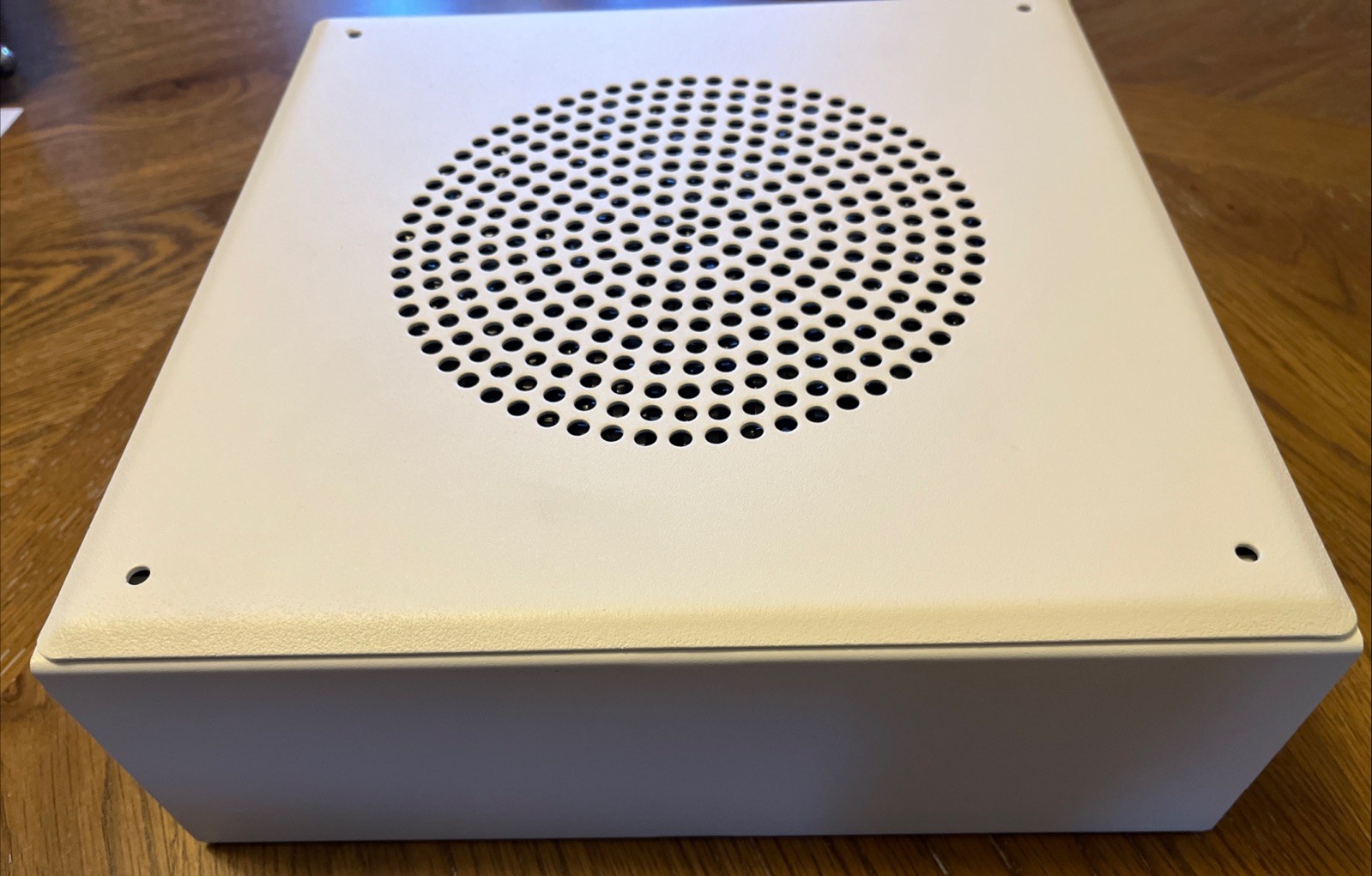 Quam QM-IP-SYS-1VP Square Wall Mount Loudspeaker w/ Digital Acoustics IP7-MSR