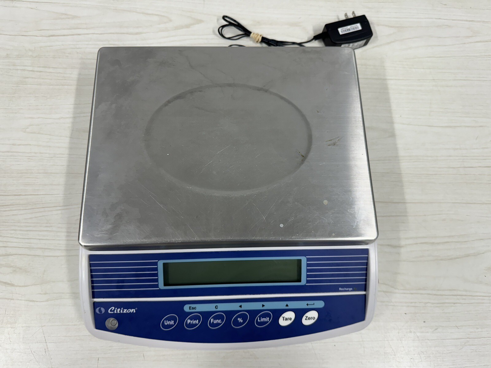 Citizen CTG-6H Compact Bench Scale With 6 Kilogram Capacity