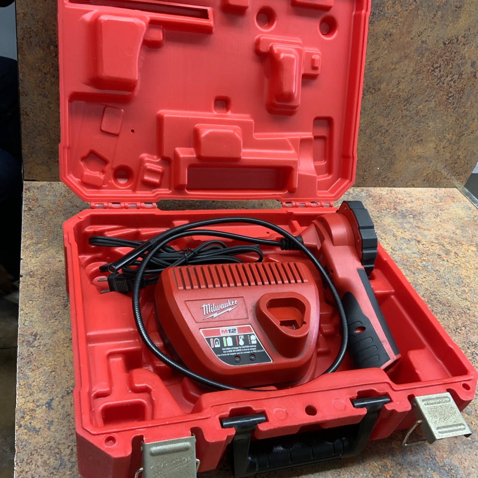 Milwaukee M-Spector 360 Rotating Inspection Scope Kit (9mm) M12 Cordless 2313-21