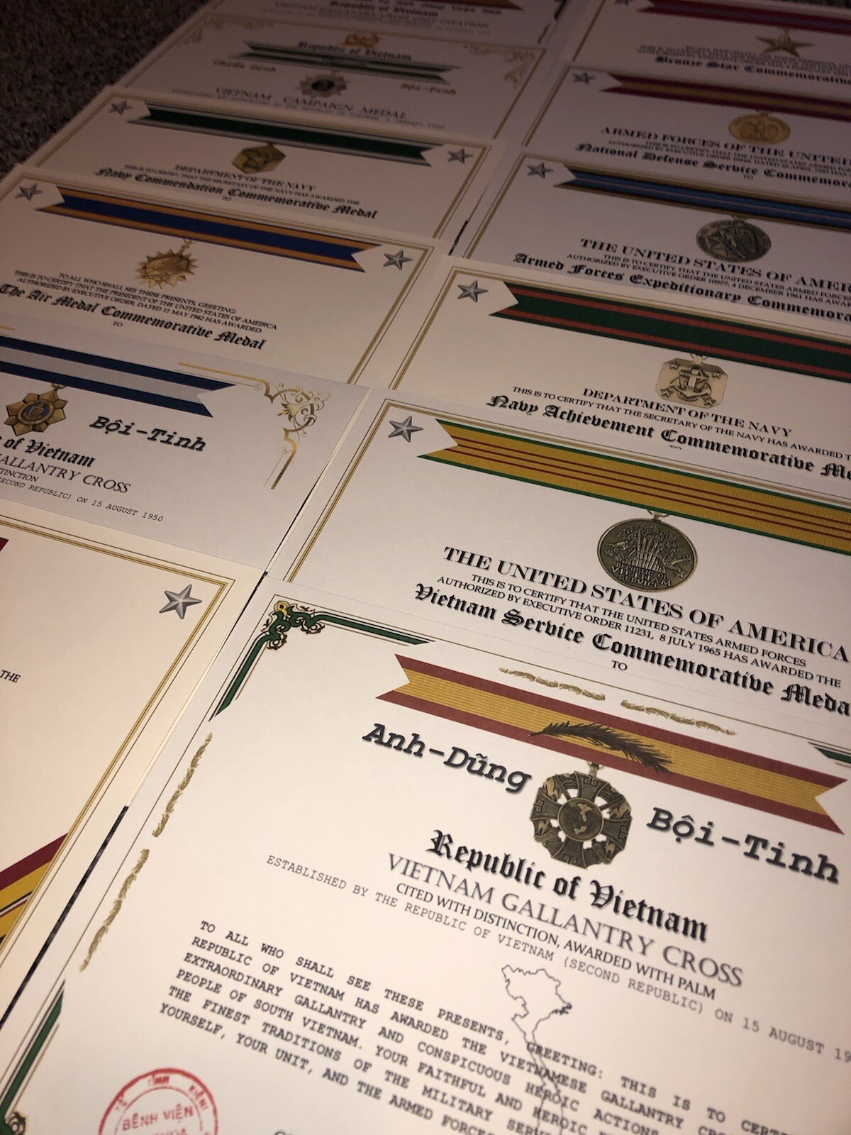 NAVY/USMC - VIETNAM WAR / 12 COMMEMORATIVE REPLACEMENT CERTIFICATES (LOT SET)
