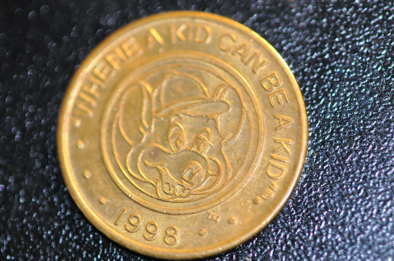 1998 WHERE A KID CAN BE A KID TOKEN! CC381XXX