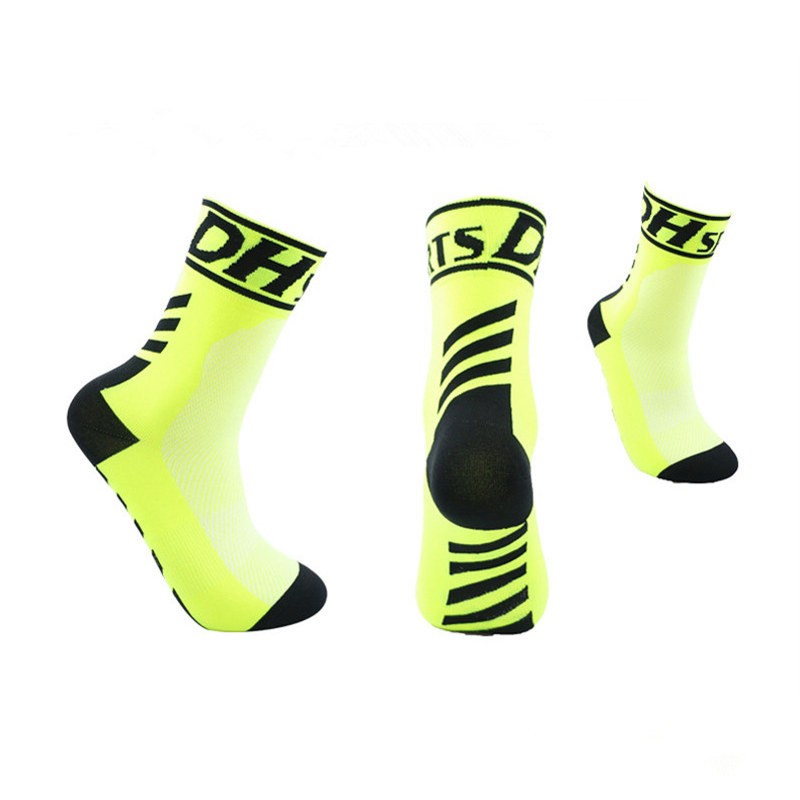 Pro Men Women Cycling Sports Ankle Socks Road Riding Bicycle Bike Socks Green XC