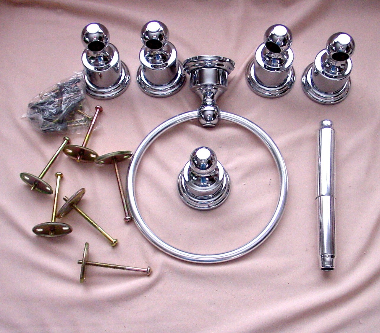 New Bathroom Hardware Accessories of Polished Chrome