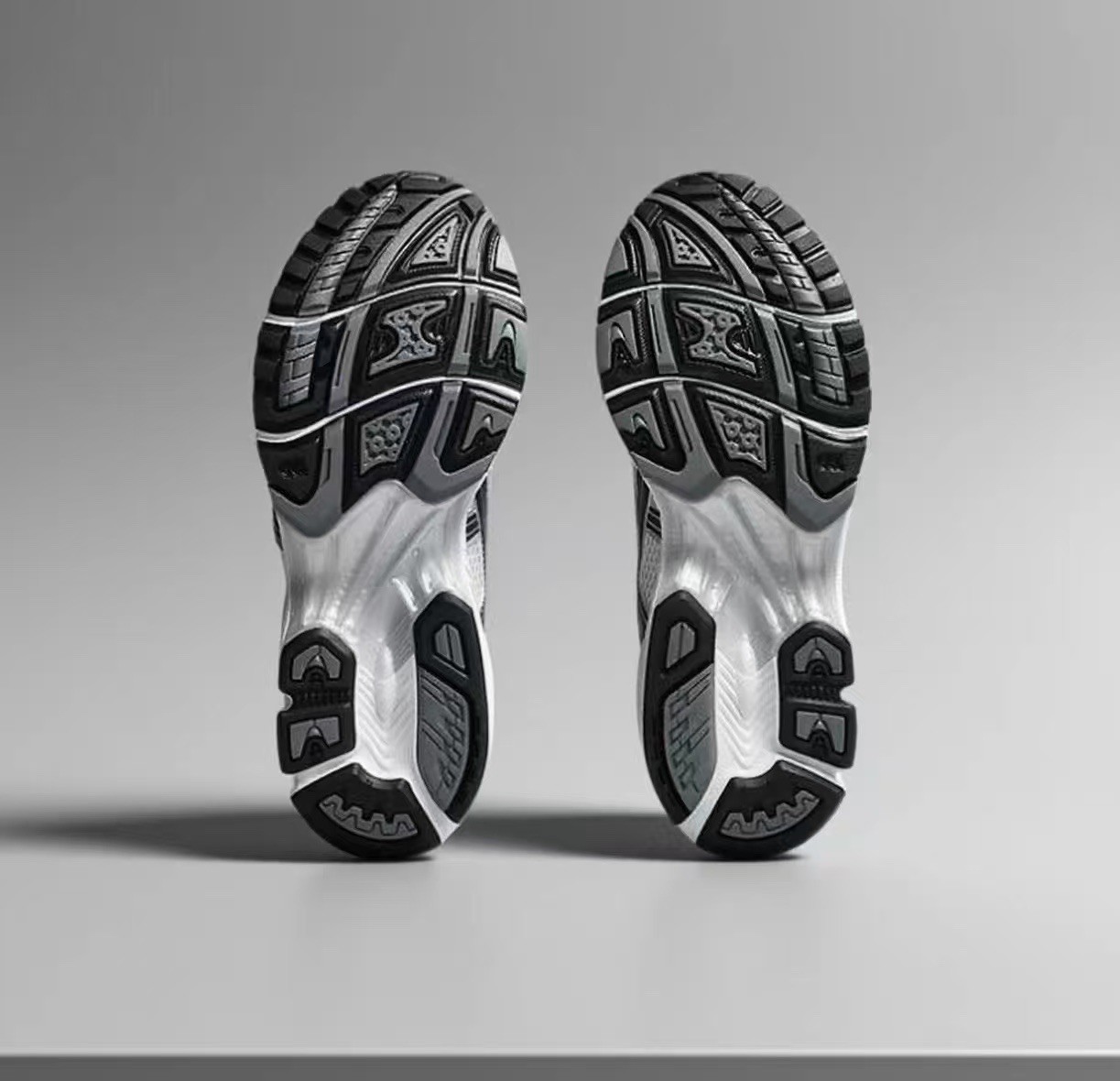 Brand New ASICS Gel-Kayano 14 White, Graphite, Grey 1203A537-110 Men's sneaker