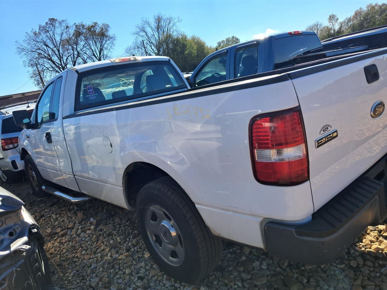 F150 2005 Glove Box 4850644