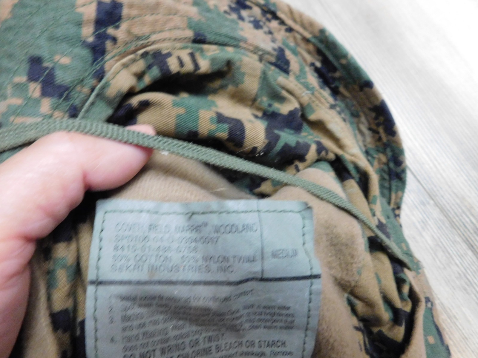 USMC WOODLAND MARPAT FIELD COVER SIZE MEDIUM