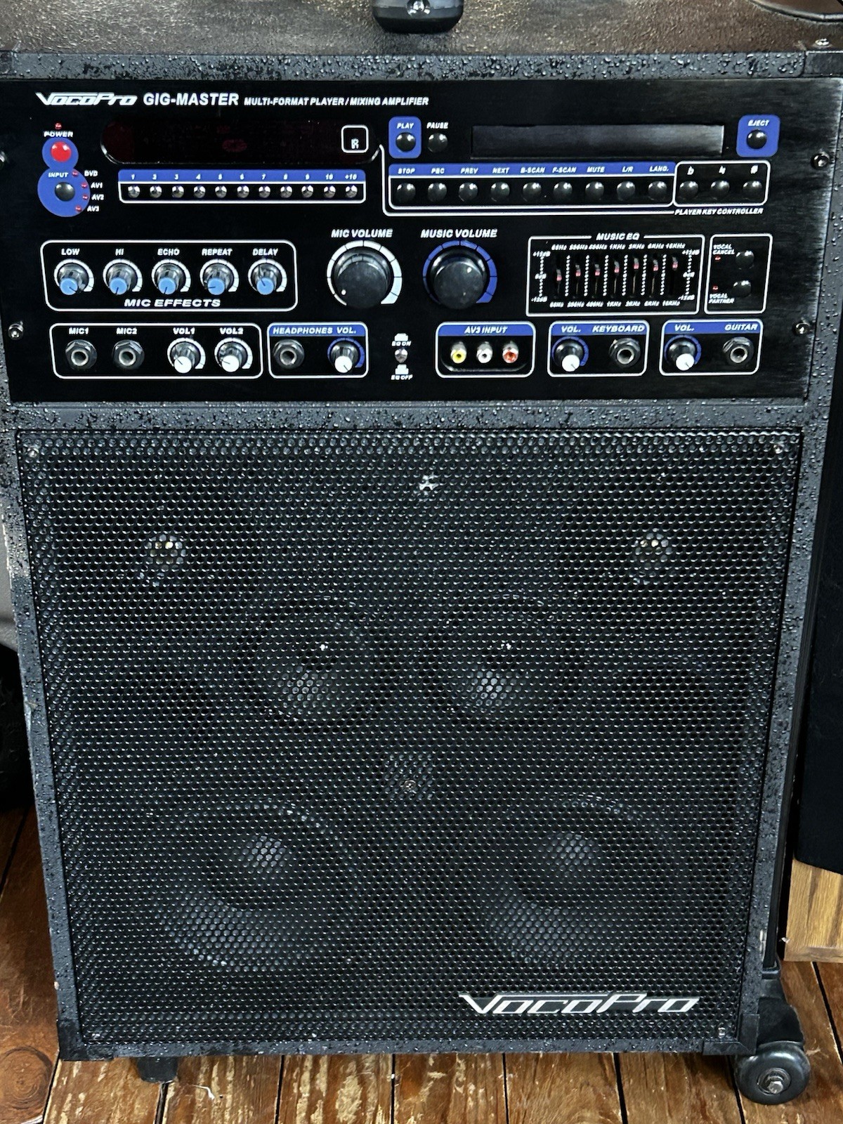 Vocopro Gig-Master Karaoke Multi-Format Player 100w Amplifier, Portable w/REMOTE