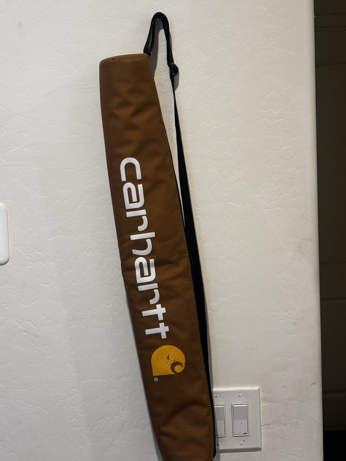 Carhartt 6 Pack Beverage Cooler Shoulder Slung Insulated Black Bag Strap