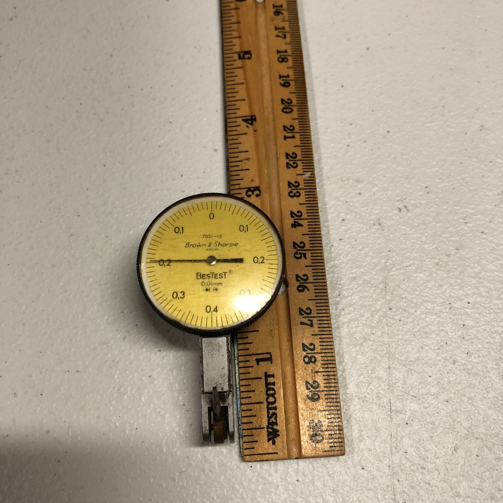 Brown & Sharpe Bestest .01MM Test Indicator 7031-13