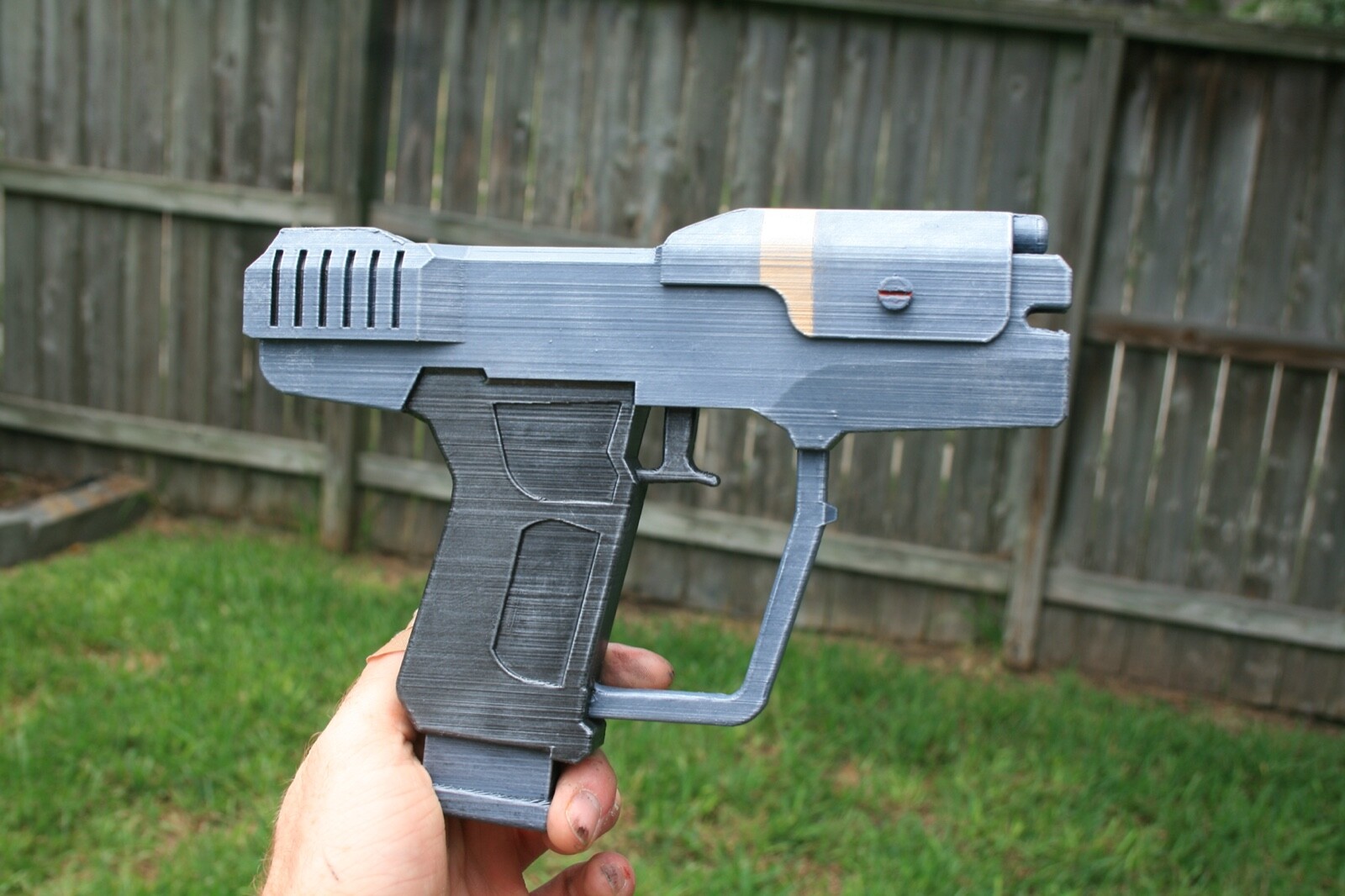 Halo Magnum M6