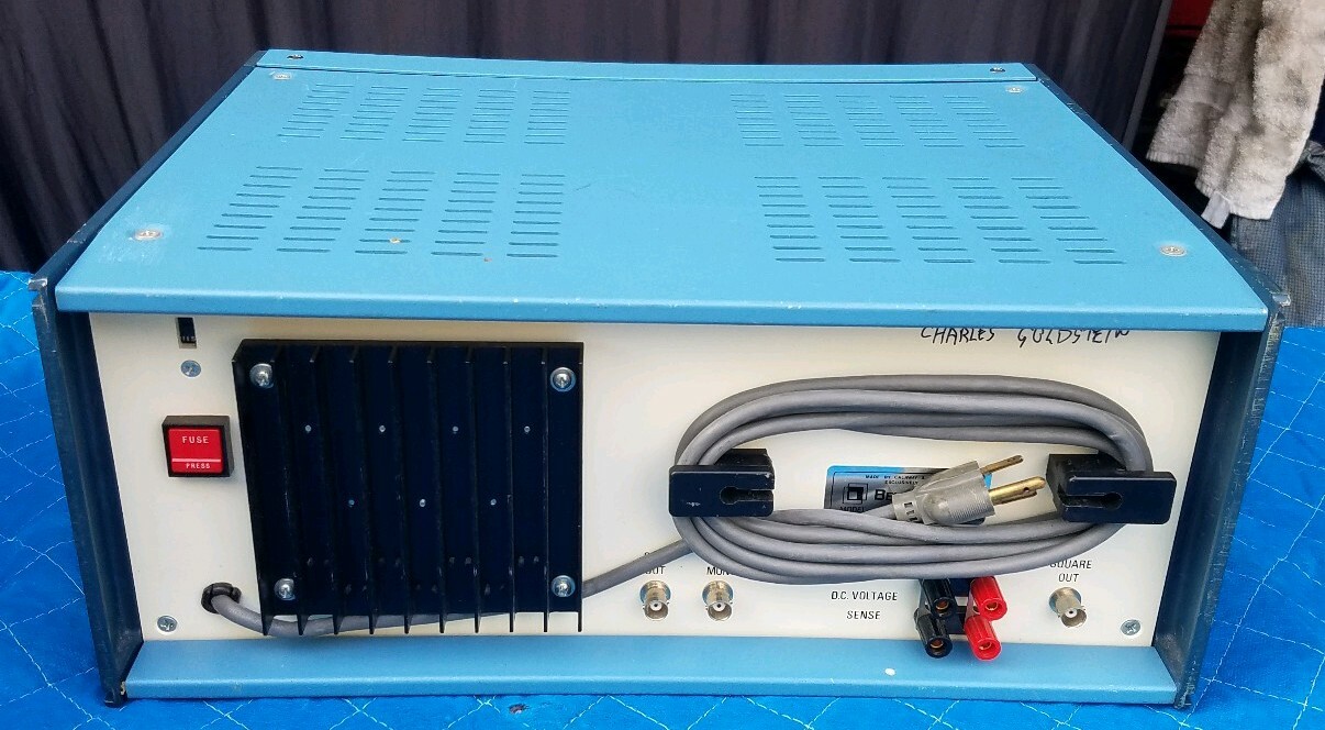 Bell & Howell Tape System Calibrator TSC 2000 Test Function Generator w/ Case