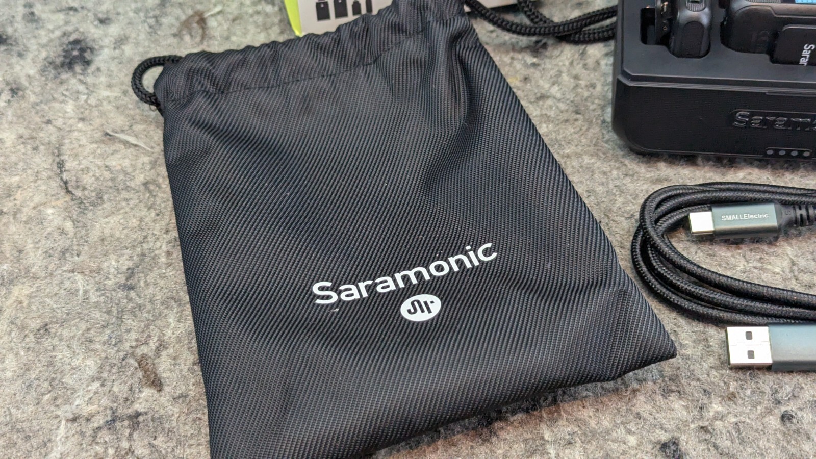 Saramonic Blink 500 B2+ Micro 2-Person Digital Wireless Microphone System🔥New🔥