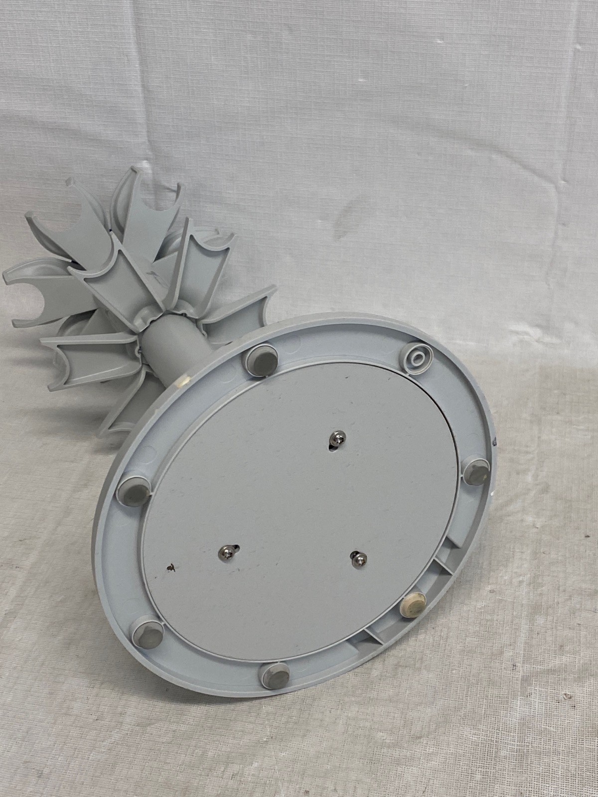 EPPENDORF 6-Place Pipettor Carousel Stand for Reference Pipettes