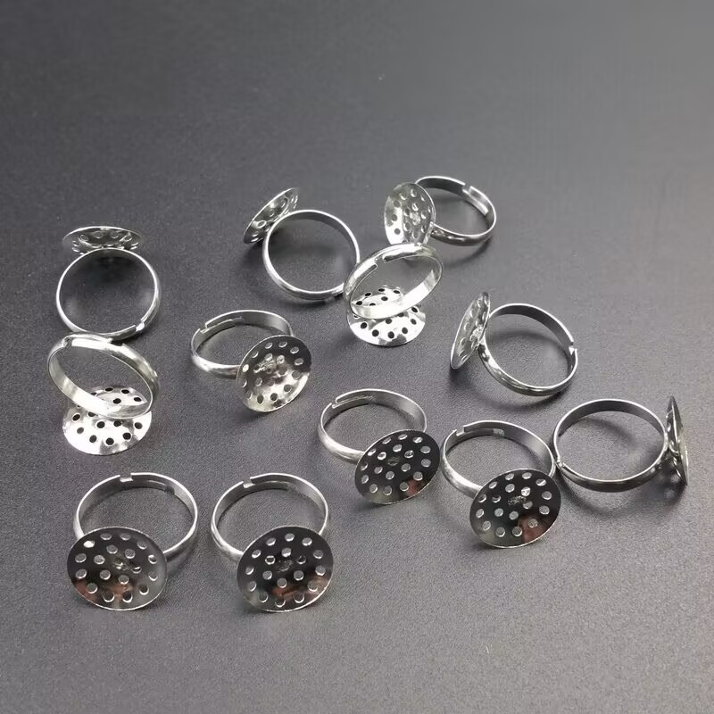 50 Silver Tone Adjustable Ring Blank Findings on Base 18mm Mesh Sieve Pad