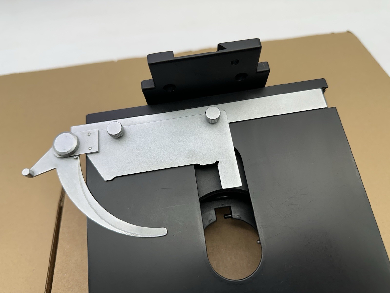 31-60-42 MECANICAL STAGE REPLACEMENT PART FOR BAUSCH LOMB BALPLAN MICROSCOPE
