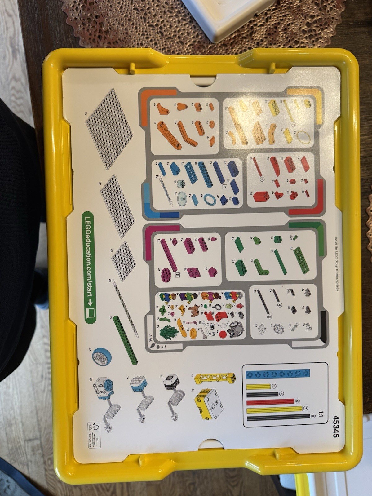 LEGO Education Spike Essential 45345 100% Complete Set, GOOD BATTERY