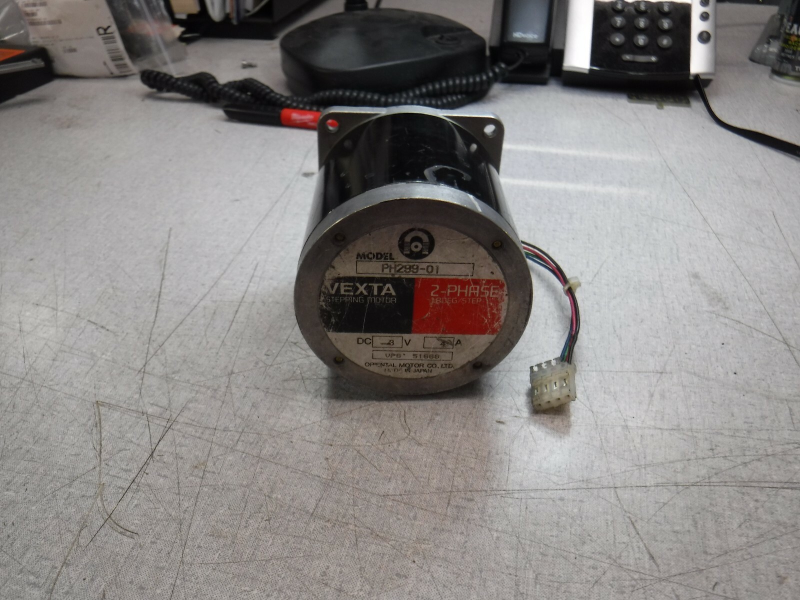 Vexta PH299-01 Stepping Motor 3 volt 4 amp