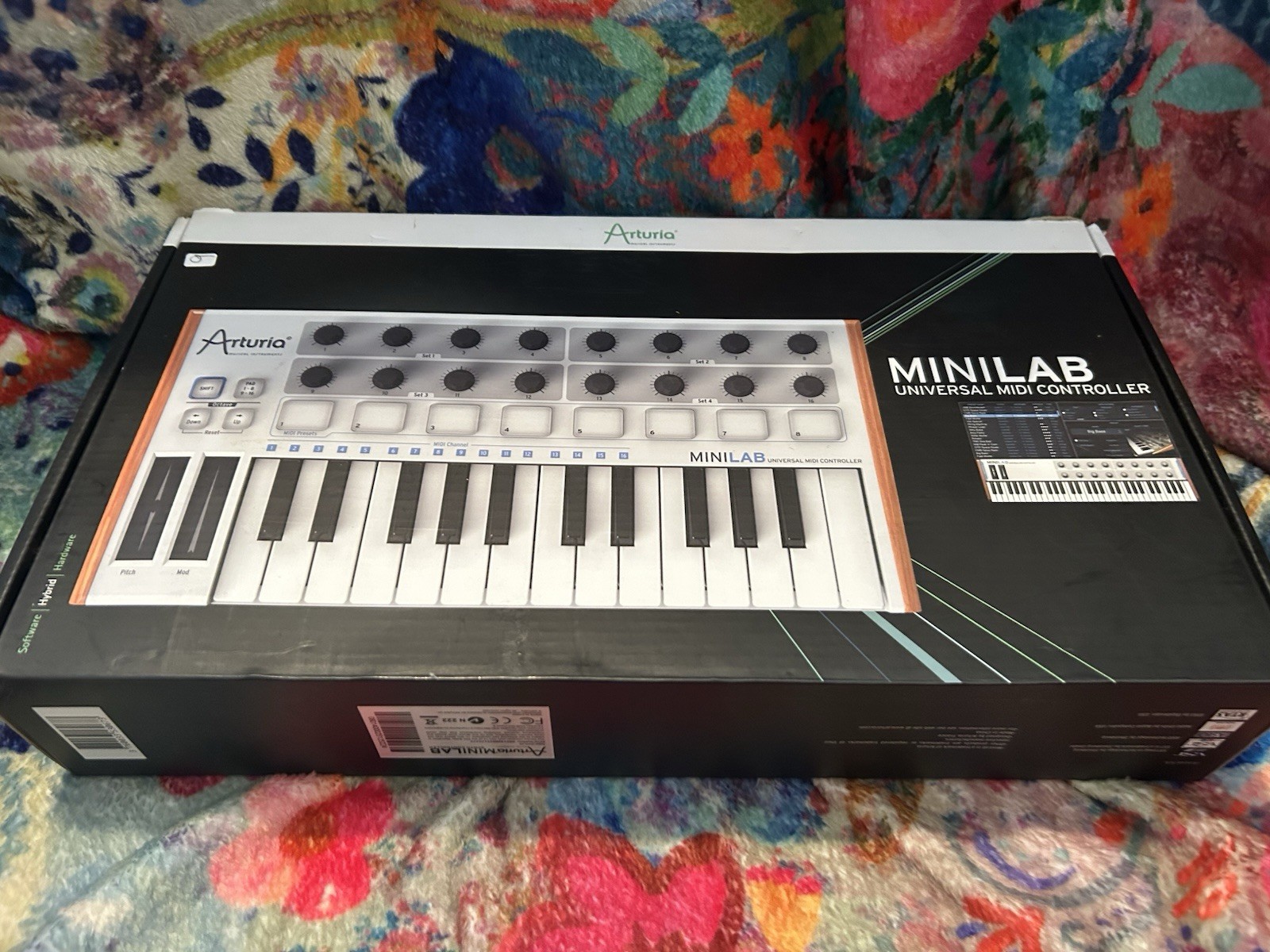 Arturia MiniLab 25-Key Universal Midi Controller