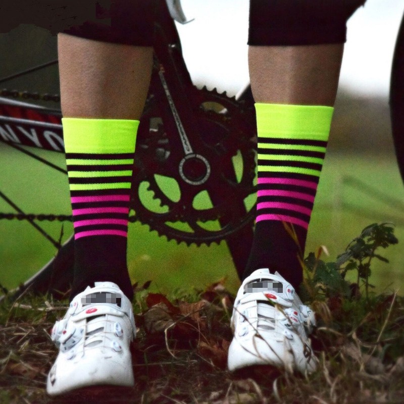 Pro Mens Womens Cycling Sport Ankle Socks XC Road Riding Stripe Socks Green Pink