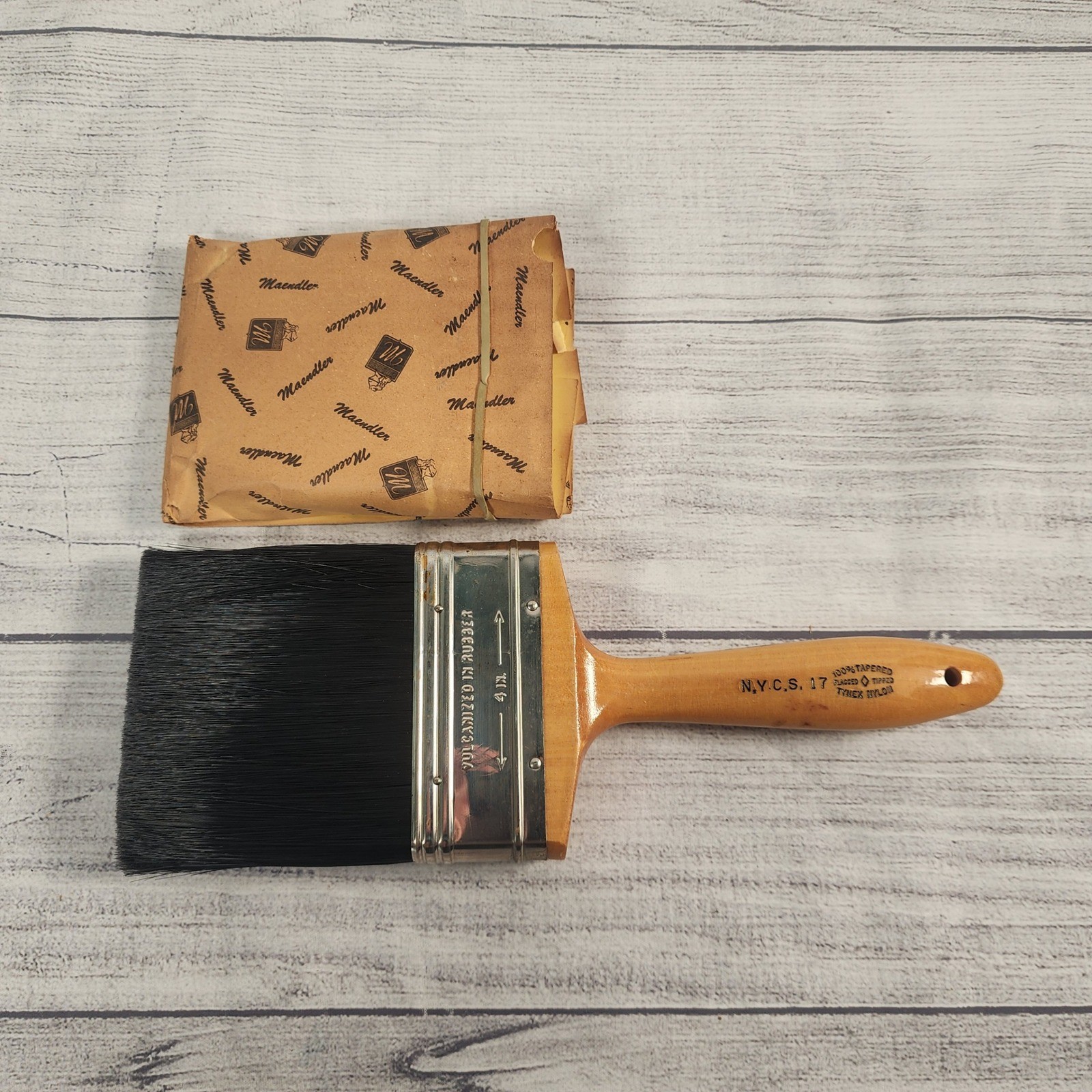 Maendler N.Y.C.S. 17 Paint Brush 4 Inch Tynex Nylon Wood Handle Vintage USA