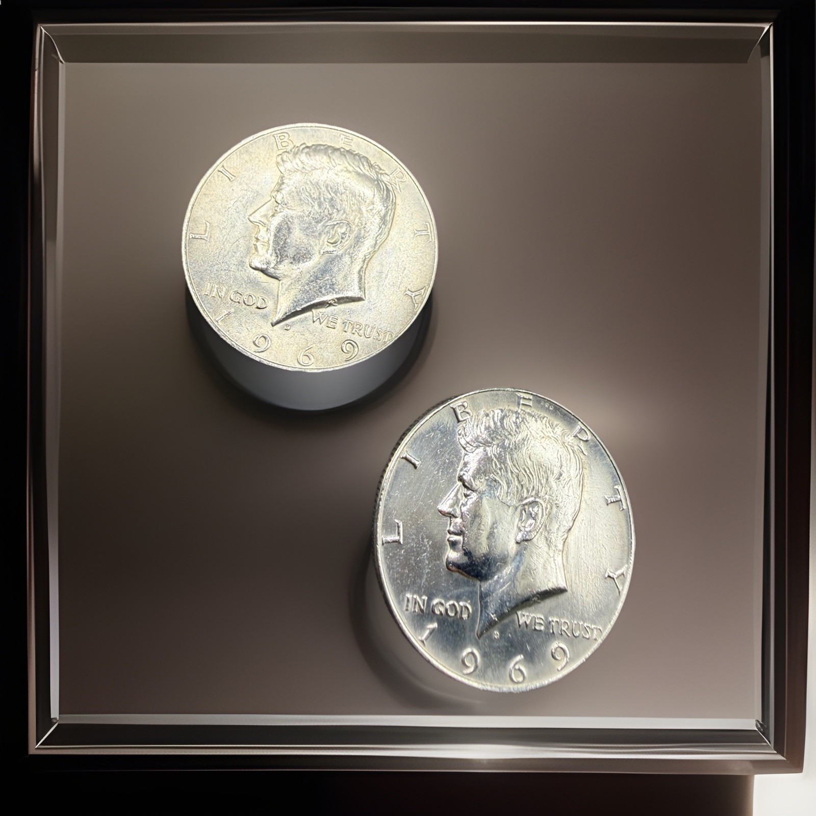 2 X 1969-D Kennedy Half Dollar 40% Silver