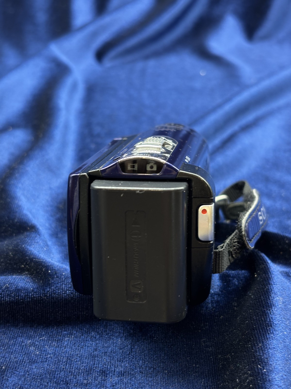 Sony Handycam DCR-SX33 / Camera Only/ Working