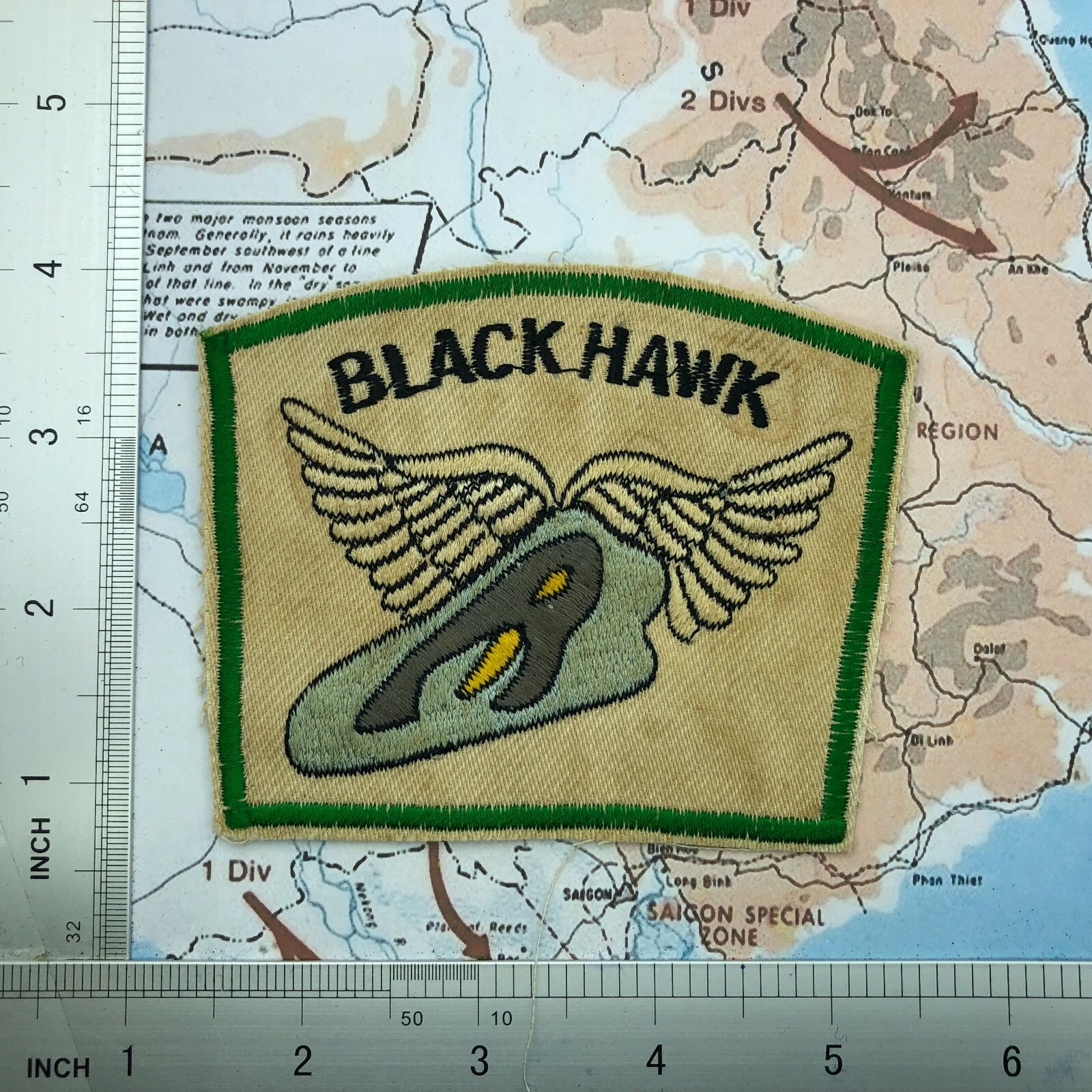Patch , US Army Vietnam 187th Assault Helicopter Company Black Hawks Vietnamw