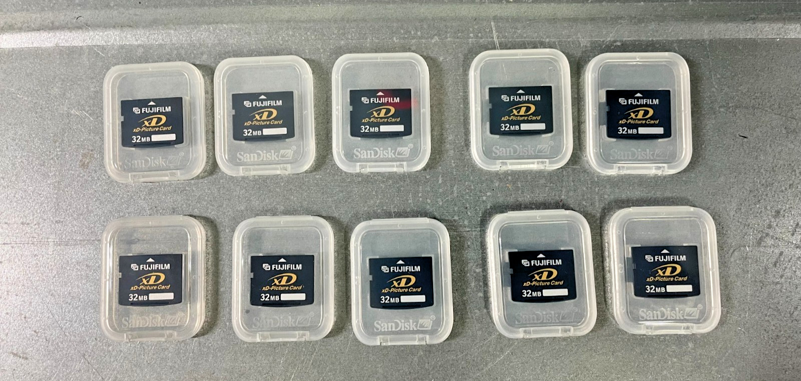 Lot of 10 32mb FUJIFILM,Olympus XD Picture Memory Card
